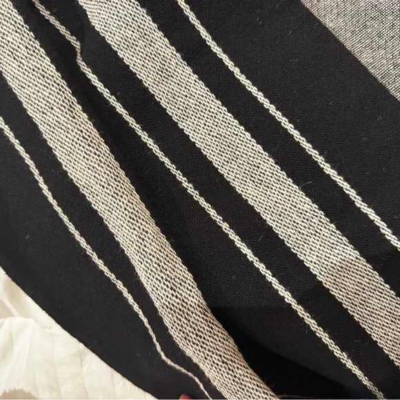 DIOR wool gray Tweed Cape Poncho Pre-Fall 2017 - Picture 13 of 16